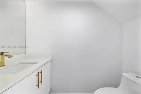 16449 NE 26th Avenue North Miami Beach FL 33160