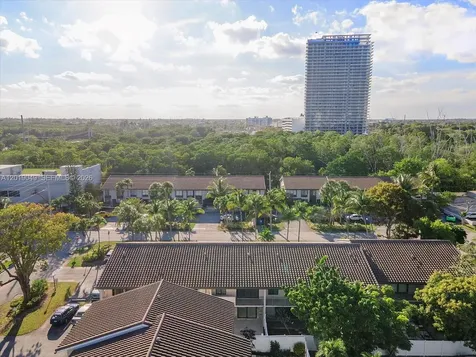 16449 NE 26th Avenue North Miami Beach FL 33160