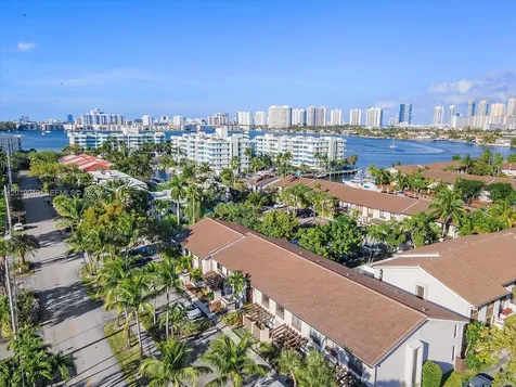 16449 NE 26th Avenue North Miami Beach FL 33160