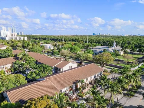 16449 NE 26th Avenue North Miami Beach FL 33160