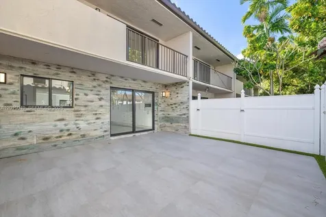 16449 NE 26th Avenue North Miami Beach FL 33160