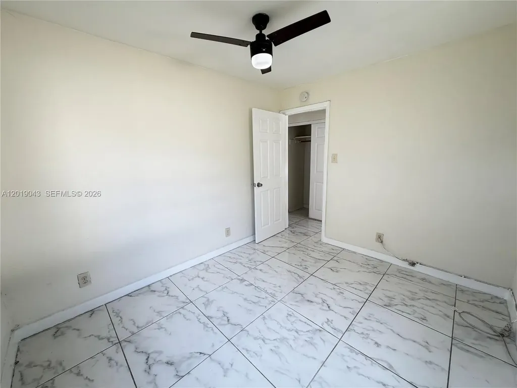 2571 NW 13th Court Fort Lauderdale FL 33311