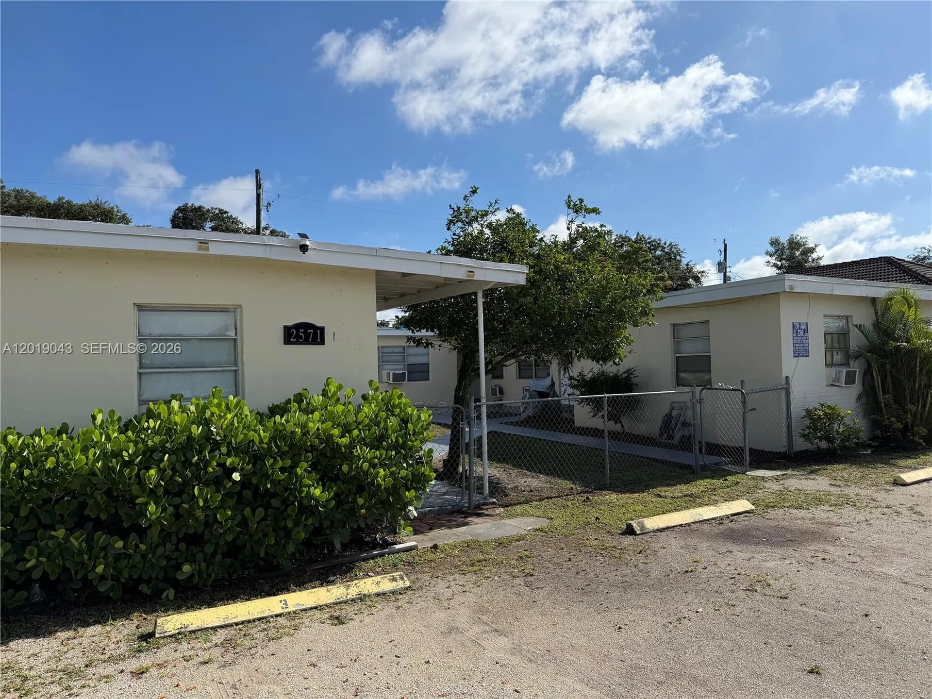 2571 NW 13th Court Fort Lauderdale FL 33311