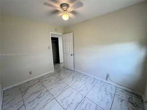 2571 NW 13th Court Fort Lauderdale FL 33311
