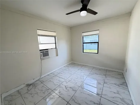 2571 NW 13th Court Fort Lauderdale FL 33311