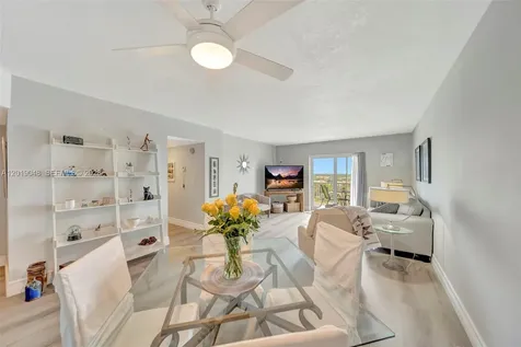 3575 Broken Woods Drive Coral Springs FL 33065