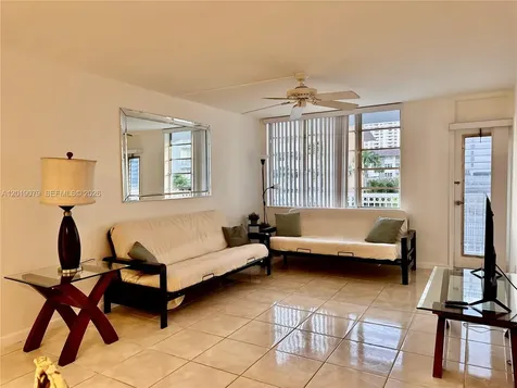 1913 S Ocean Drive Hallandale Beach FL 33009