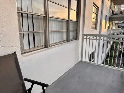 1913 S Ocean Drive Hallandale Beach FL 33009