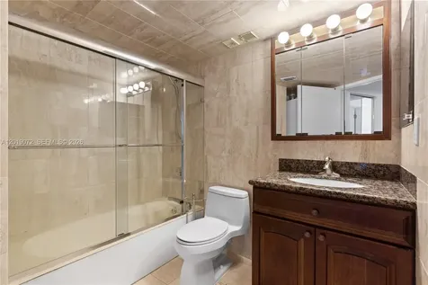 3600 Mystic Pointe Drive Aventura FL 33180