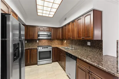 3600 Mystic Pointe Drive Aventura FL 33180