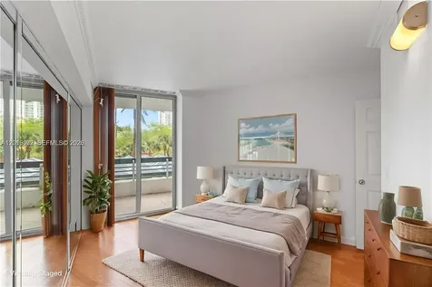 3600 Mystic Pointe Drive Aventura FL 33180