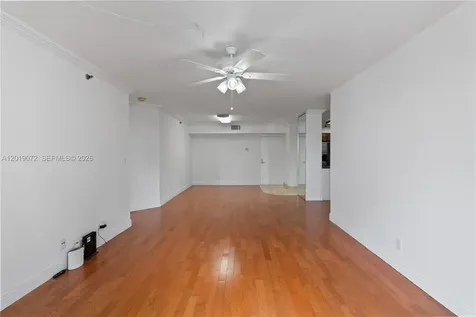 3600 Mystic Pointe Drive Aventura FL 33180