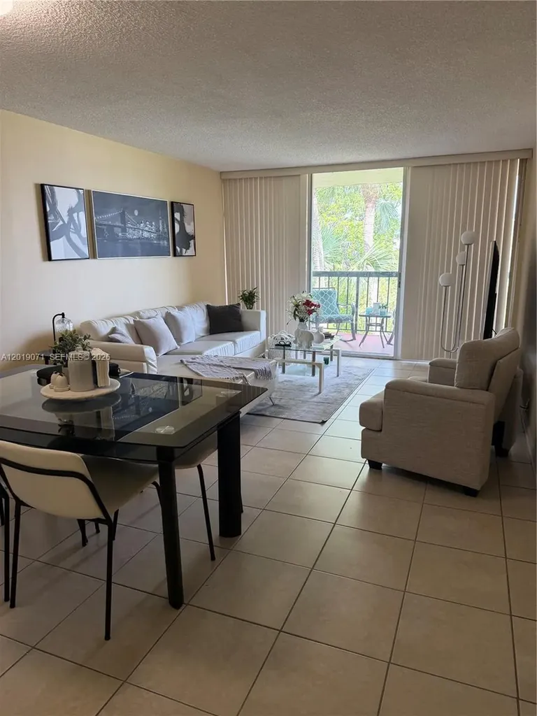 10865 SW 112th Avenue Miami FL 33176