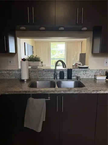 10865 SW 112th Avenue Miami FL 33176