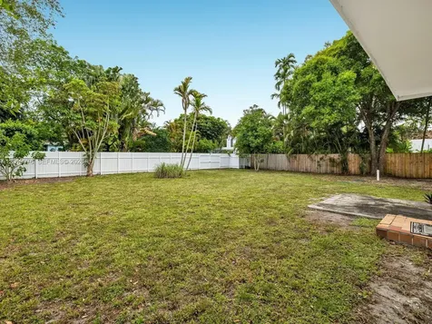 6 NW 106th Street Miami Shores FL 33150