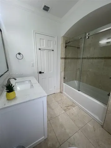 2910 SW 2nd Avenue Miami FL 33129