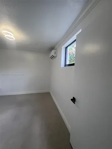 2910 SW 2nd Avenue Miami FL 33129