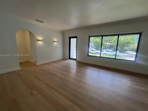 2910 SW 2nd Avenue Miami FL 33129