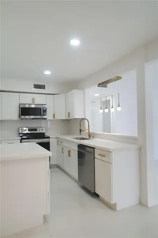 315 NW 127th Street North Miami FL 33168