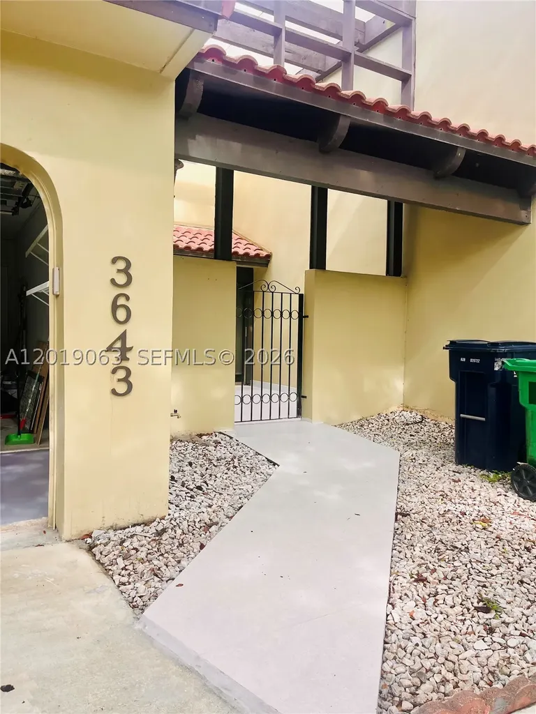 3643 Estepona Avenue Doral FL 33178