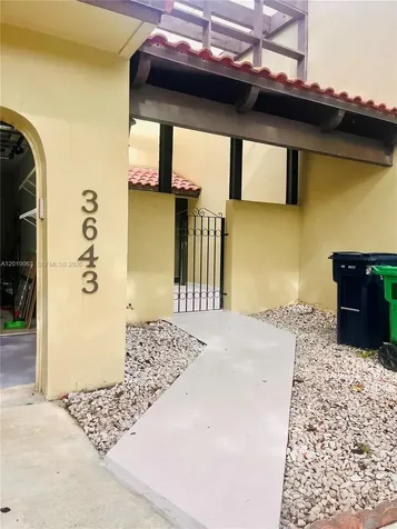3643 Estepona Avenue Doral FL 33178
