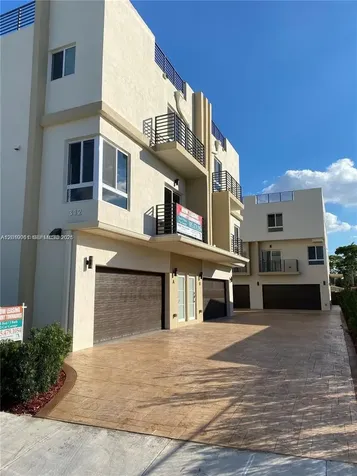 312 E 6th Street Hialeah FL 33010