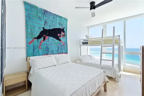 100 S Pointe Drive Miami Beach FL 33139