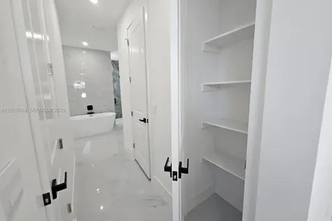 2853 NW 3rd Street Cape Coral FL 33993