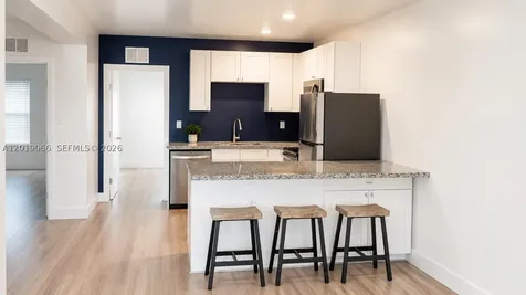 526 NW 6th Street Hallandale Beach FL 33009