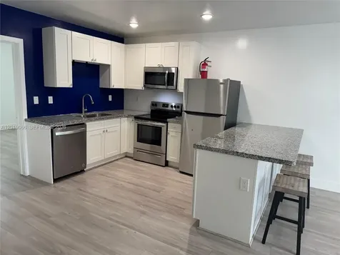 526 NW 6th Street Hallandale Beach FL 33009