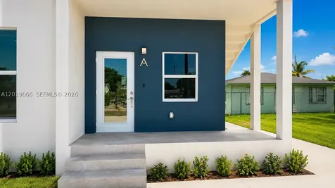 526 NW 6th Street Hallandale Beach FL 33009