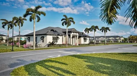 4957 Oakmont Drive Dania Beach FL 33312