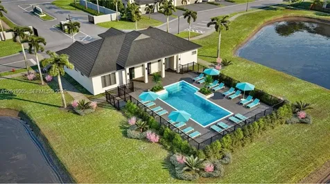 4957 Oakmont Drive Dania Beach FL 33312