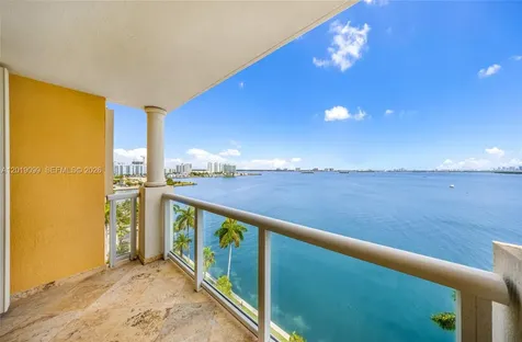 1625 Kennedy Causeway North Bay Village FL 33141