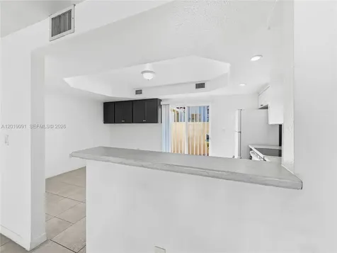 3002 San Remo Circle Homestead FL 33035