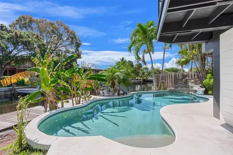 516 NE 6th Ave 1-3 Deerfield Beach FL 33441
