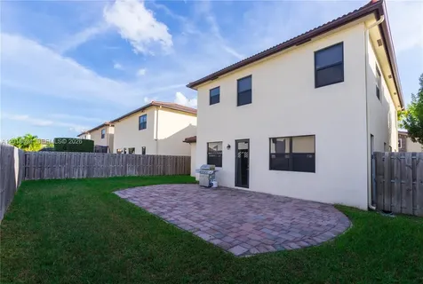 9965 NW 86 Te Doral FL 33178