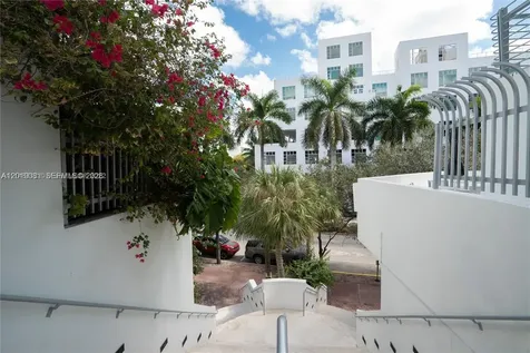 110 Washington Avenue Miami Beach FL 33139