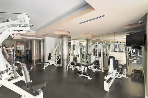 110 Washington Avenue Miami Beach FL 33139