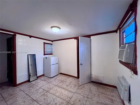 Miami FL 33167