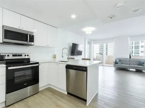 10275 Collins Avenue Bal Harbour FL 33154
