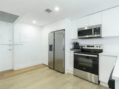 10275 Collins Avenue Bal Harbour FL 33154