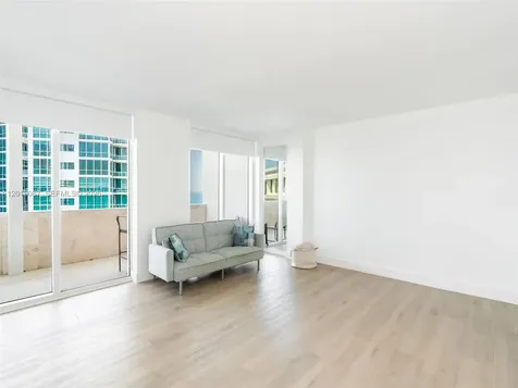 10275 Collins Avenue Bal Harbour FL 33154