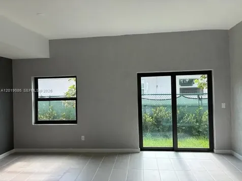 2511 Pierce Street Hollywood FL 33020