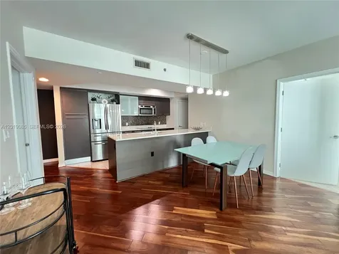 55 SE 6th Street Miami FL 33131