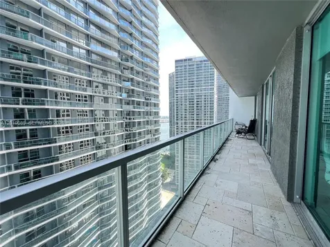 55 SE 6th Street Miami FL 33131