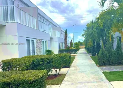 13724 SW 259th Street Homestead FL 33032