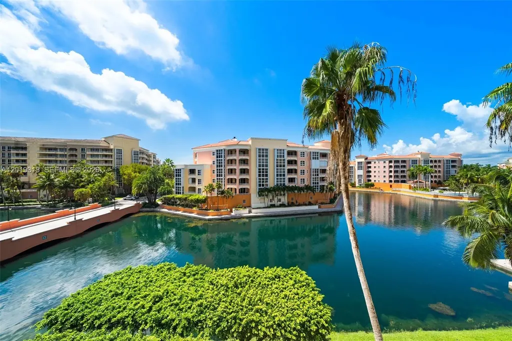 713 Crandon Boulevard Key Biscayne FL 33149