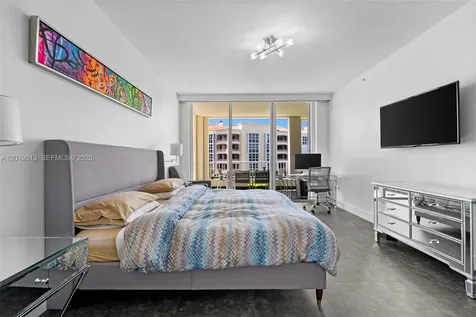 713 Crandon Boulevard Key Biscayne FL 33149