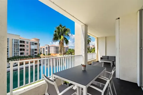 713 Crandon Boulevard Key Biscayne FL 33149